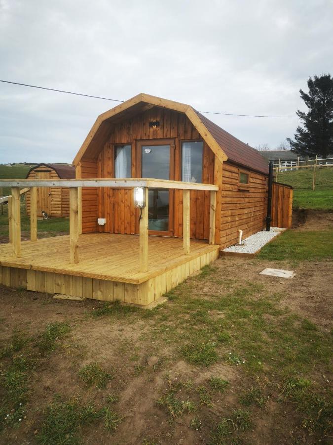 Gowanview Glamping Hotel บานฟ์ ภายนอก รูปภาพ
